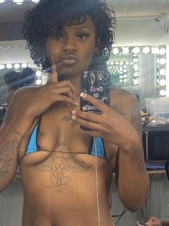 diamond, 22  female escort, San Marcos