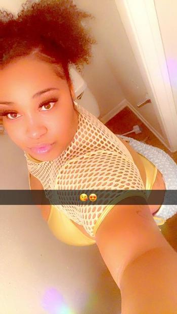 Cece, 33  female escort, San Marcos